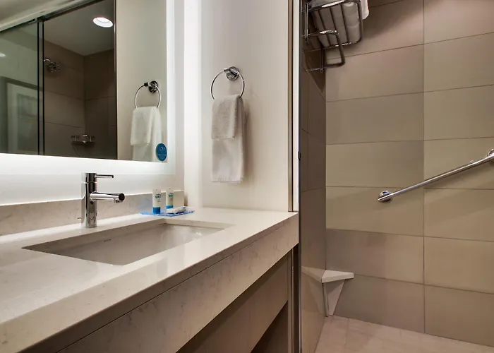 Hyatt House Hotel 3*