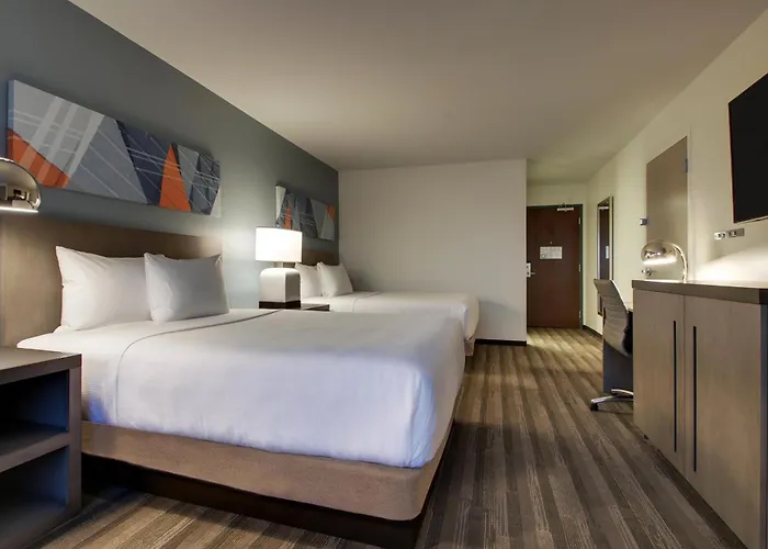 Hyatt House 3*