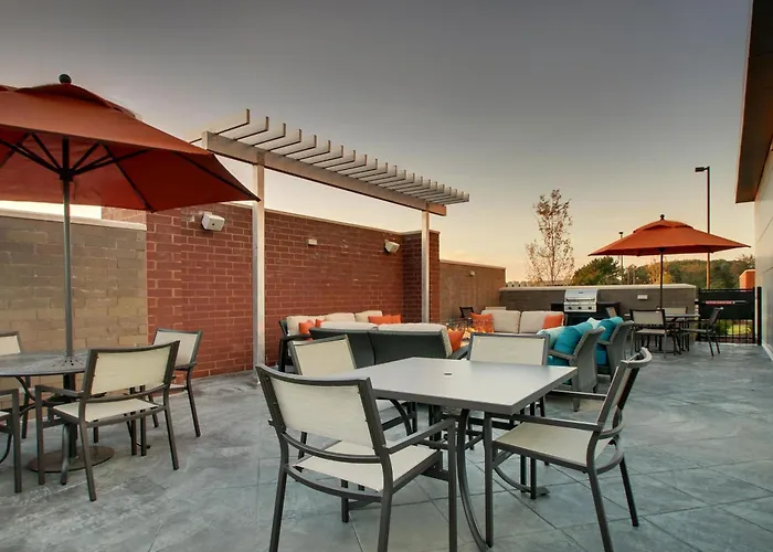 Hyatt House Hotel 3*